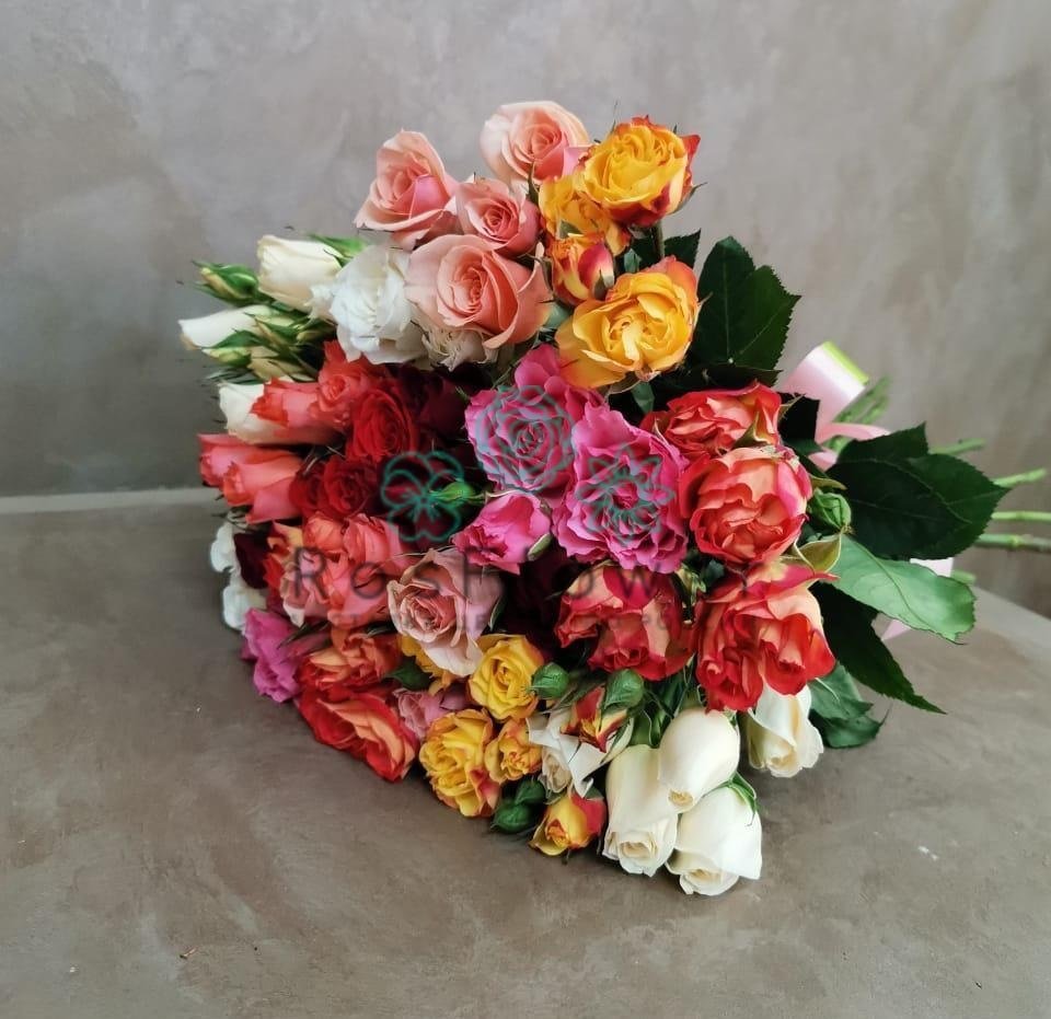 Букет цветов из: Розы в Токсово