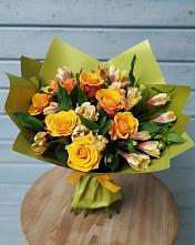 Букет цветов из:  Альстромерии и Розы в Токсово