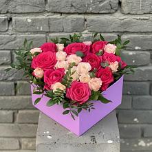 Цветочная композиция из Розы в коробке в Токсово