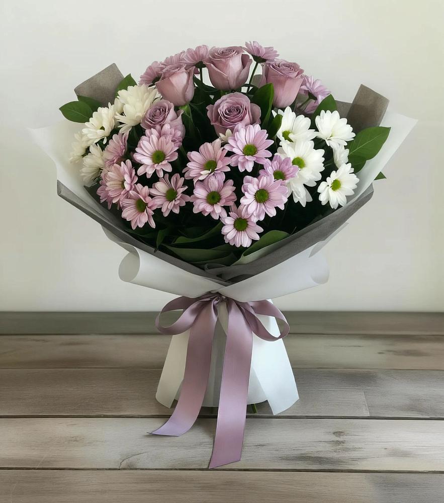 Букет цветов из: Хризантемы и Розы в Токсово