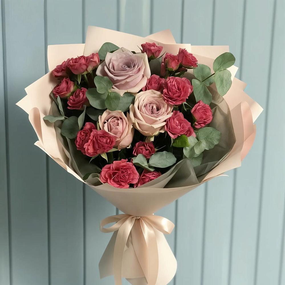 Букет цветов из: Гвоздики и Розы в Токсово