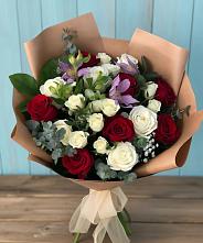 Букет цветов из:  Розы и Альстромерии #REPLACE_PRED# Токсово