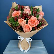 Букет цветов из:  Розы и Альстромерии в Токсово
