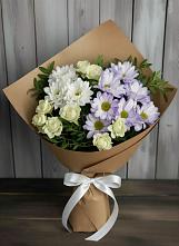 Букет цветов из:  Хризантемы и Розы в Токсово