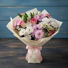 Букет цветов из:  Хризантемы, Альстромерии и Розы в Токсово