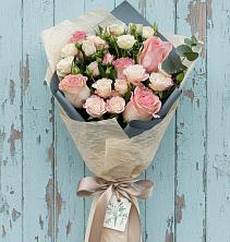 Букет цветов из:  Розы в Токсово
