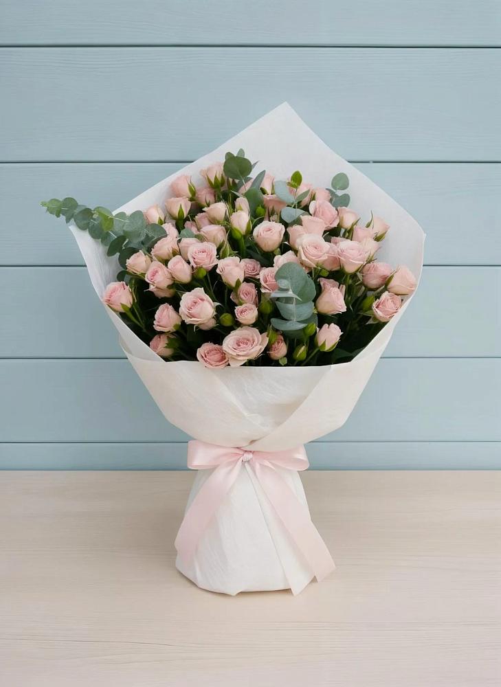 Букет цветов из: Розы в Токсово