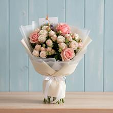 Букет цветов из:  Розы в Токсово