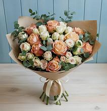 Букет цветов из:  Альстромерии и Розы #REPLACE_PRED# Токсово